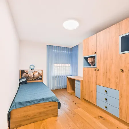Briger Direkt In Der Stadt * بريغ