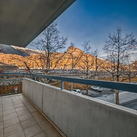 Appartement Briger Direkt In Der Stadt *