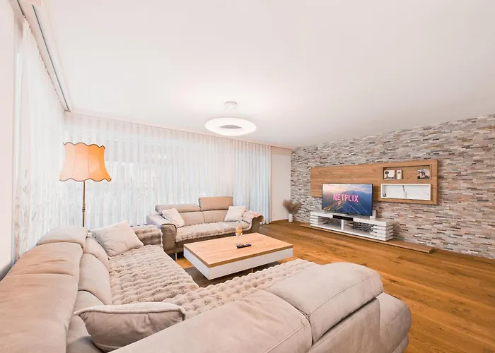 Briger Direkt In Der Stadt Appartement *