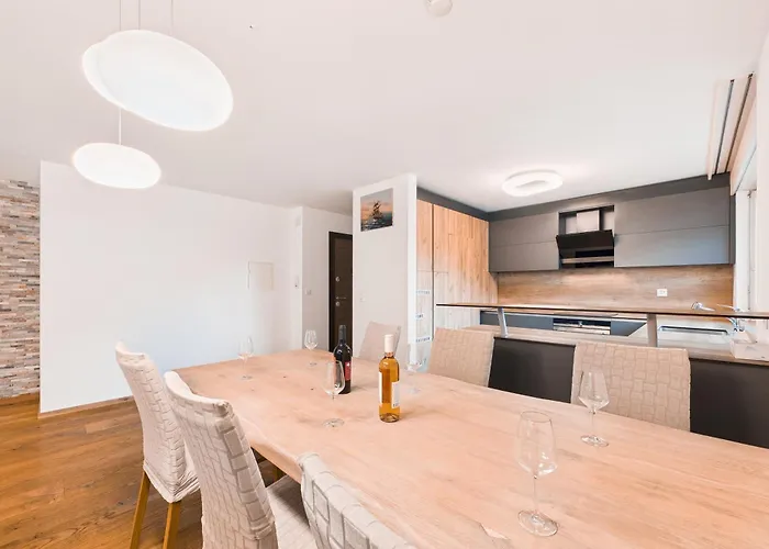 Briger Direkt In Der Stadt Apartment *