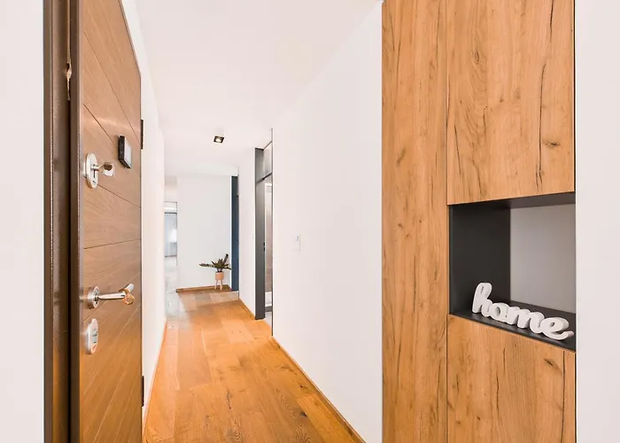 Briger Direkt In Der Stadt Appartement